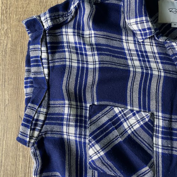 RAILS Soft Muscle Flannel Button-Up - Picture 3 of 11